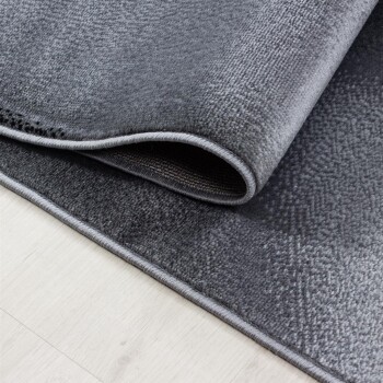 Kurzflor Teppich PLUS Schwarz 240 x 340 cm