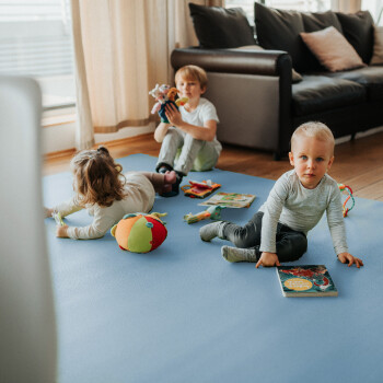 Krabbelunterlage SanoSoft XXL "made in Germany" - Öko-Tex 100 | 180x180cm Hellblau
